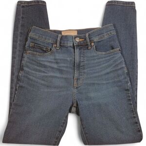 Everlane The High-Rise Skinny Blue Jean – Size 25R – Medium Wash